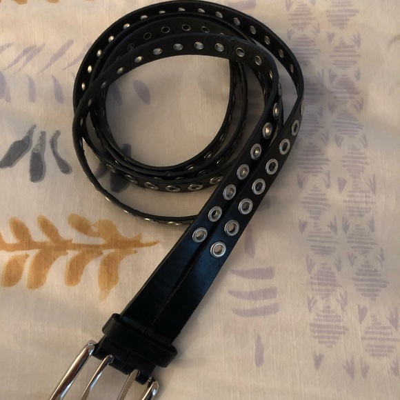 Needs to go!! Lot of Forever 21 items - Picture 8 of 8